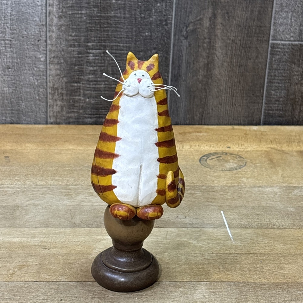 2008 Animal Antics Bobby Cat Striped Fat Cat Wooden Bobble Figurine Whiskers
